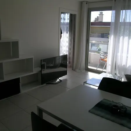 Eden Blue Apartment